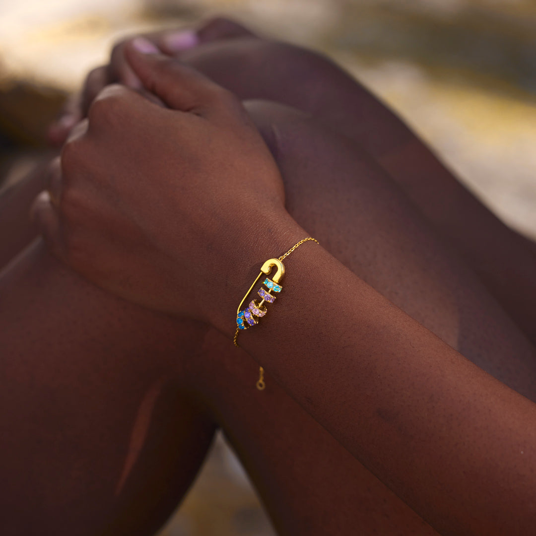Mama's Mini Squad Safety Pin 1-8 Birthstone Bracelet
