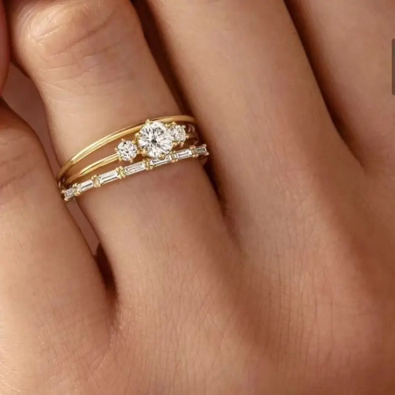 Elegant Gold Layered Ring