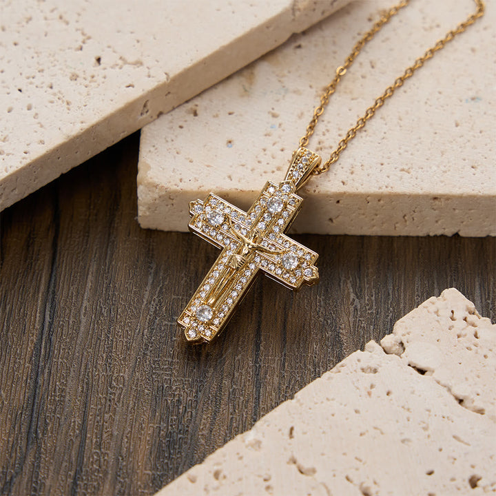 Christianartworkshop Intricate Iced-Out Crucifix Necklace with Detailed Jesus Figure: A Reminder of Sacred Truth and Guidance