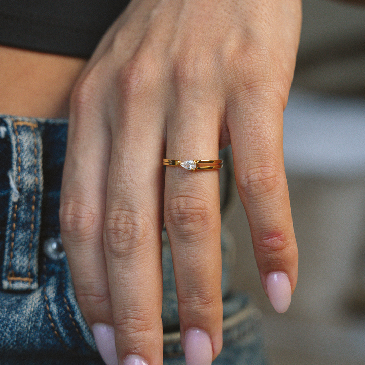 Savannah | Sculpted Wave Band Ring