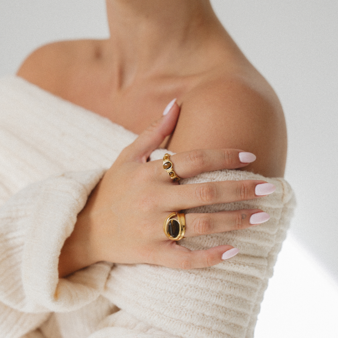 Stella | Dainty Marquise Ring