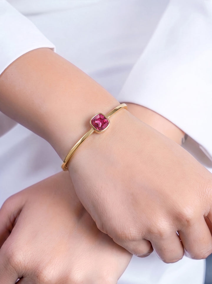 Caesar Pink Solitaire 18K Gold Plated Band Bracelet