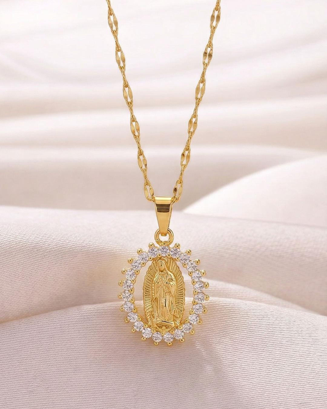 Madonna Necklace with Shiny Zirconia (Gold-Plated)