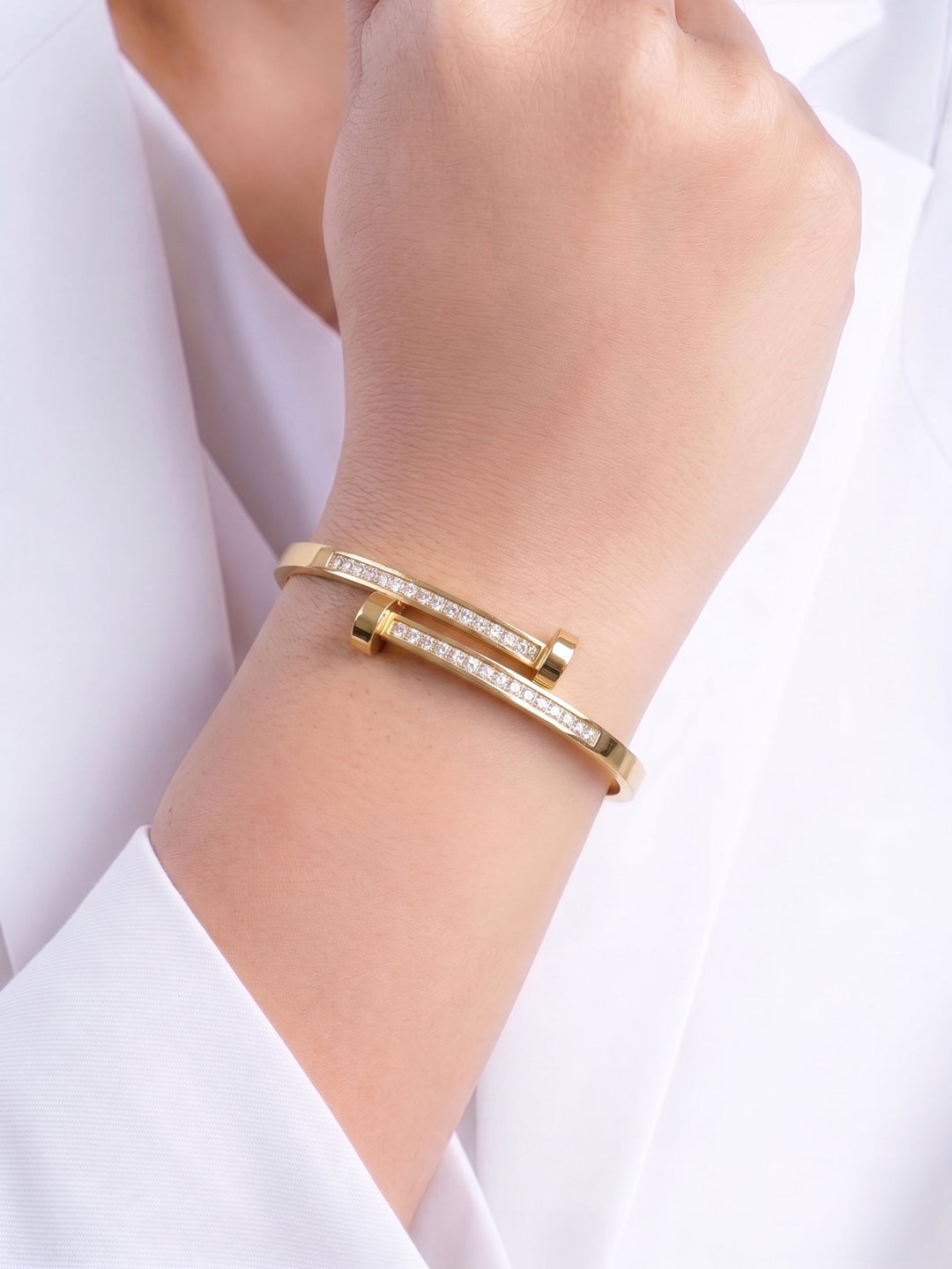 Damaris Diamond Nail 18K Gold Plated Women's Band Bracelet