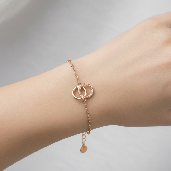 For Friend- We Are Forever Linked Together Circle Bracelet