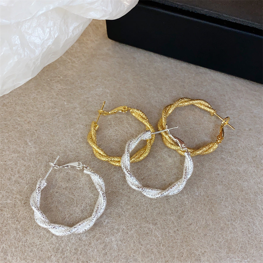Minimalist Style Hoop Earrings