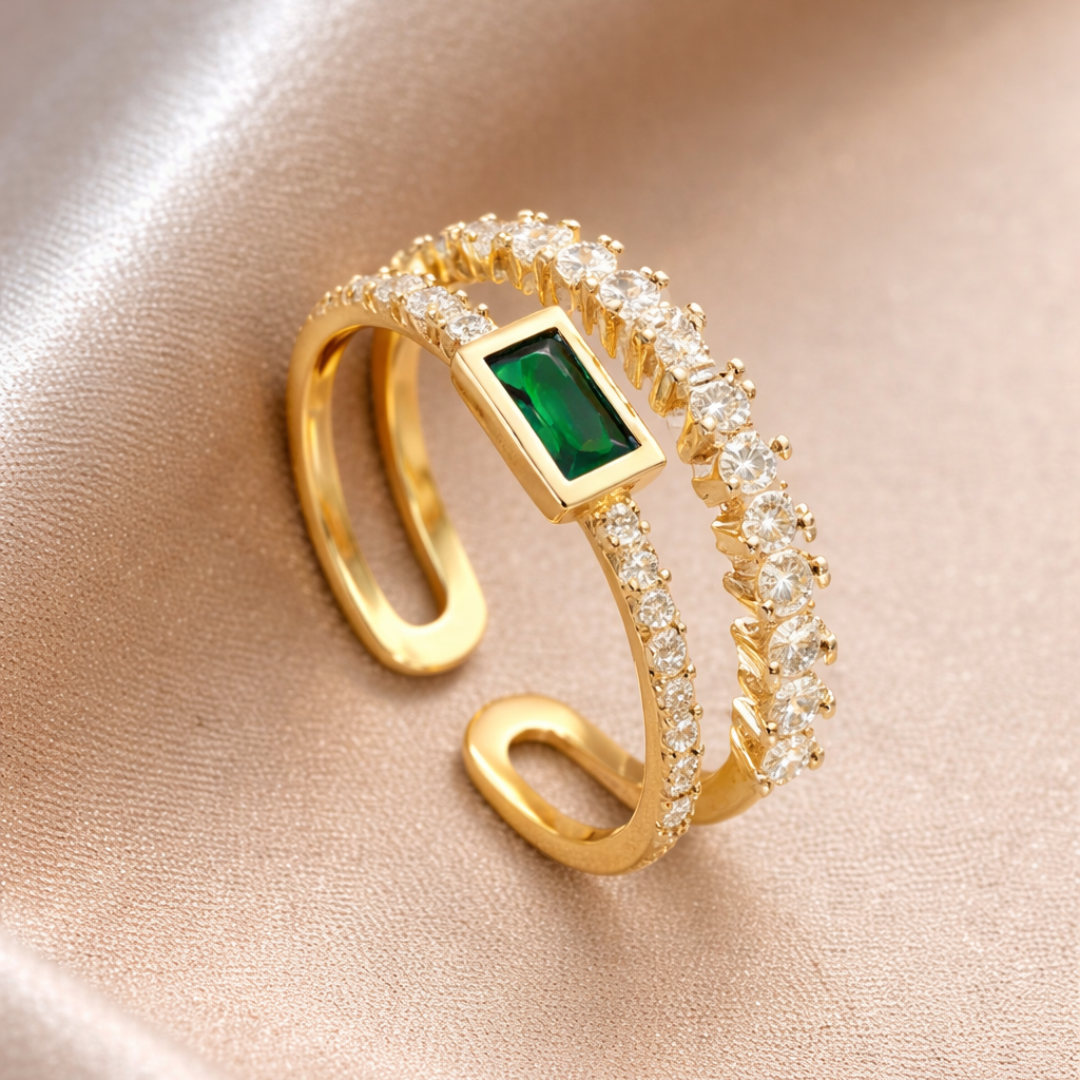 Exotic Emerald Gold Ring