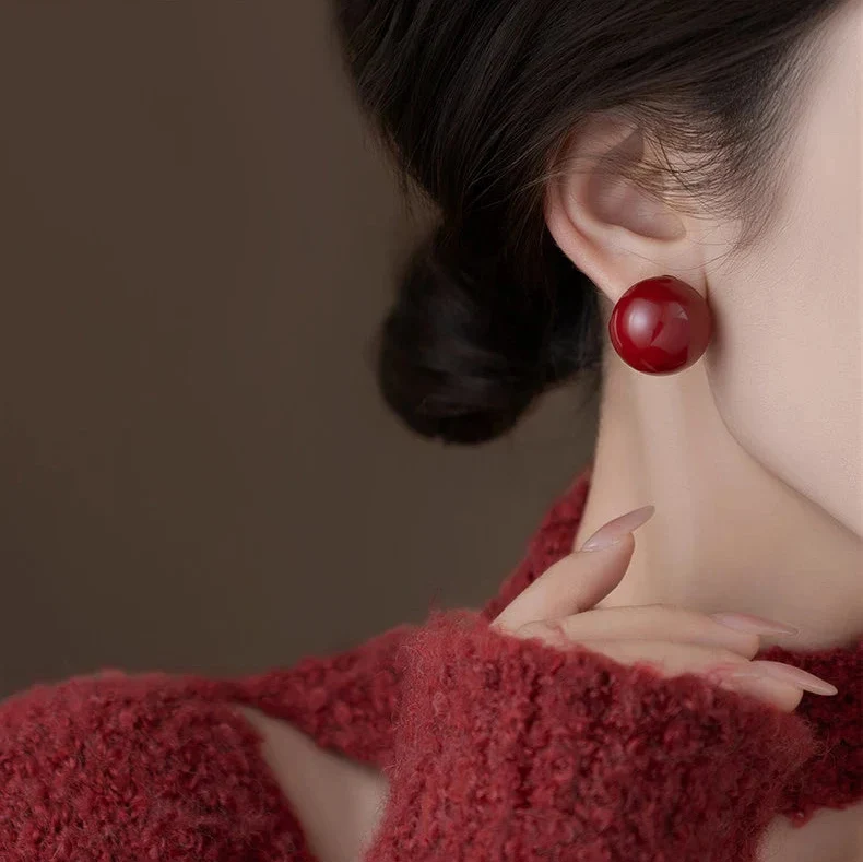 Effortlessness Pearl Studs