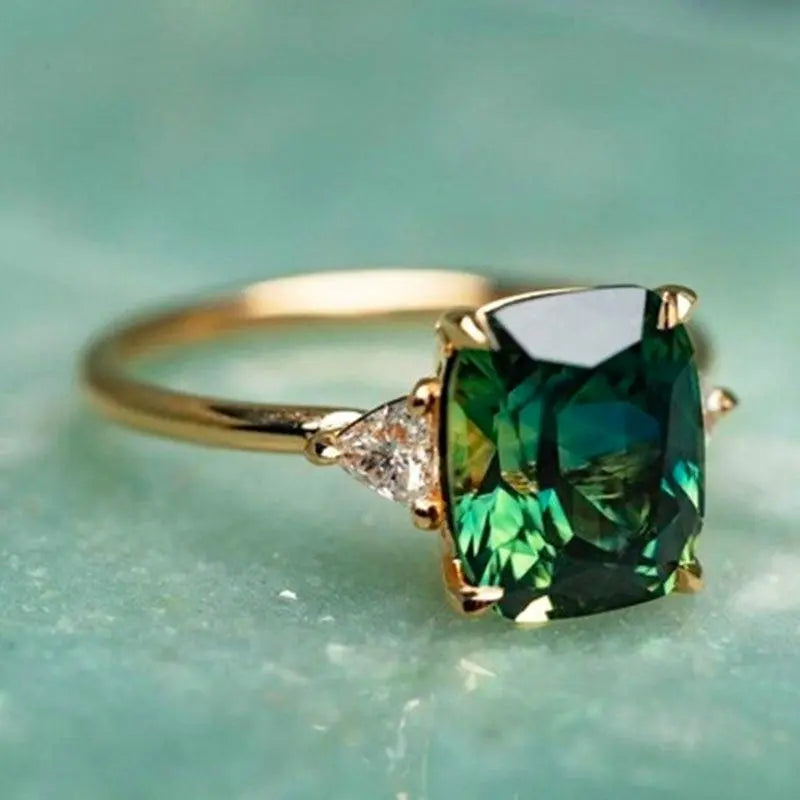 Chic Square Emerald Ring