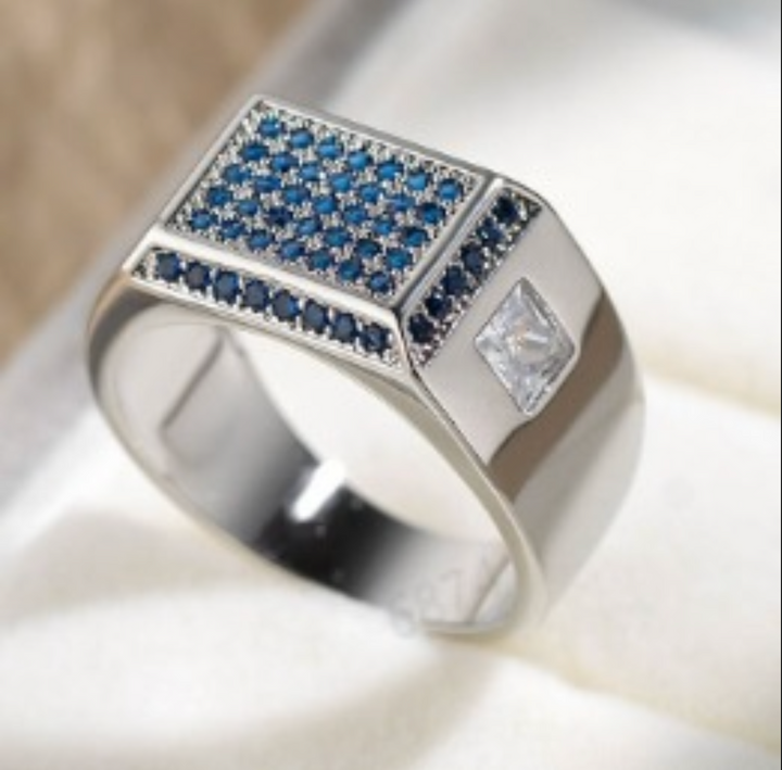 Men Gorgeous Eternity Ring